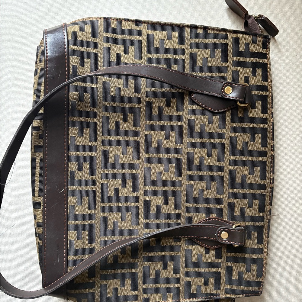 FAUX Fendi Bag